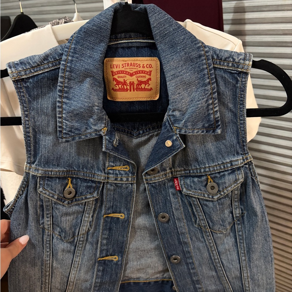 Levi's Distressed Blue Denim Vest